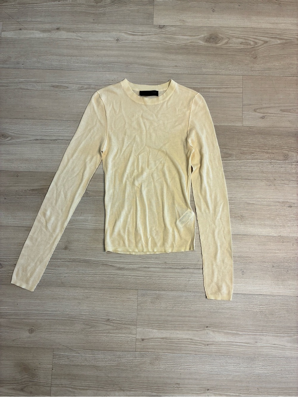 Women's Lightweight Crewneck Long-Sleeve Top - Pale Yellow